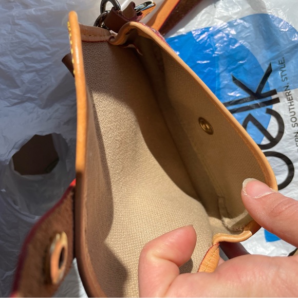 Dooney and Bourke Vintage Wristlet / Wallet - Picture 4 of 5